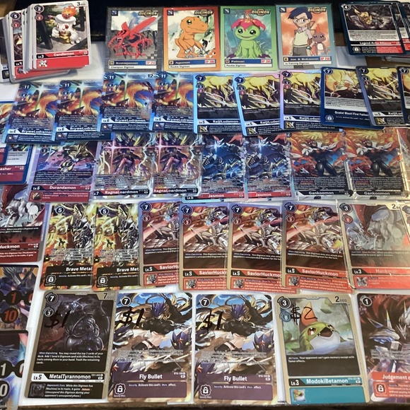 110 Digimon Card lot of 110 cards 38 foils and 82 non Foil cards - Picture 1 of 16